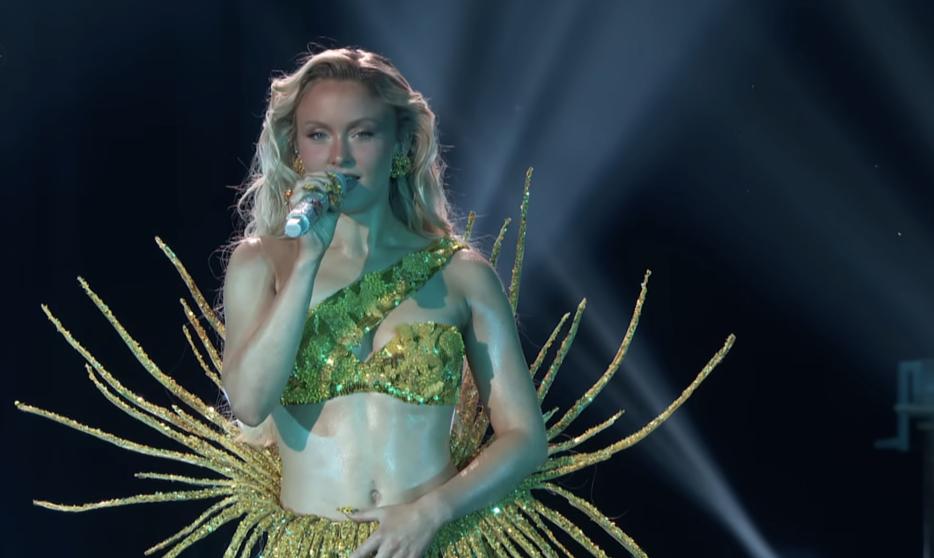 Zara Larsson performing at the Grammys